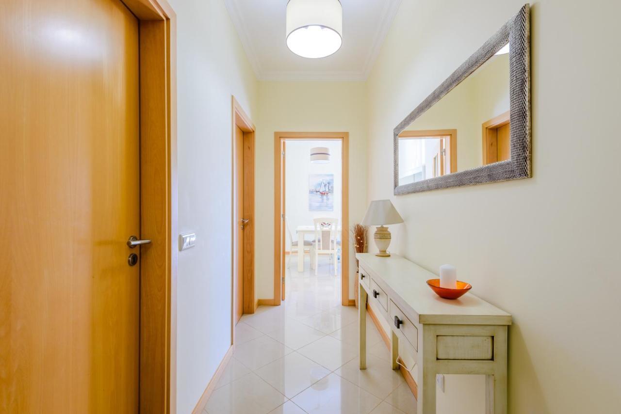 Bnb Homes Ocean View Apartment With Huge Sunny Terrace, 2 Swimming Pools & Tennis Court Albufeira Bagian luar foto